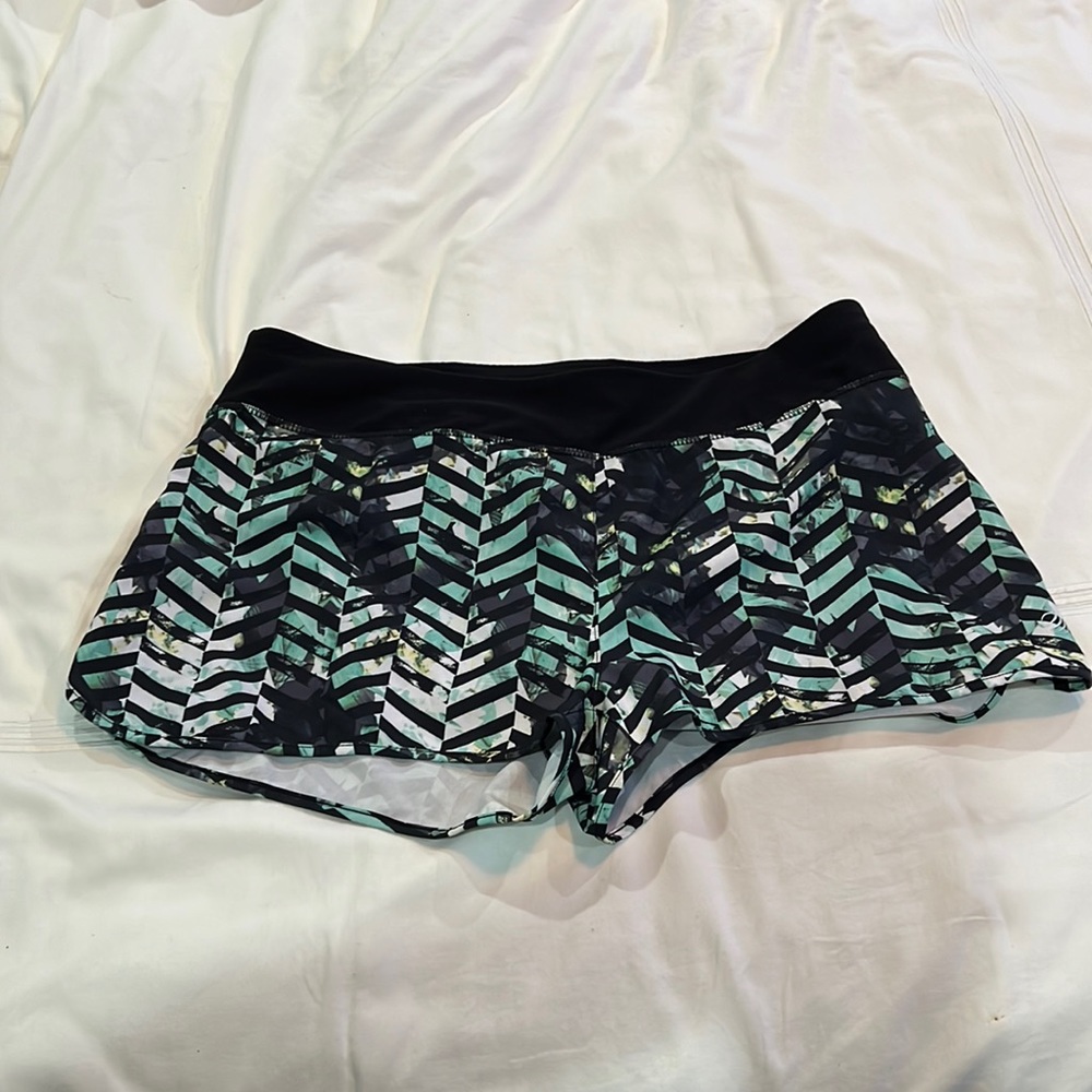 Cute L Teal and BlkPatterned Athletic Shorts w Built In Panty